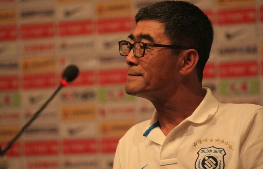 大连足球教练迟尚斌足球名宿迟尚斌去世