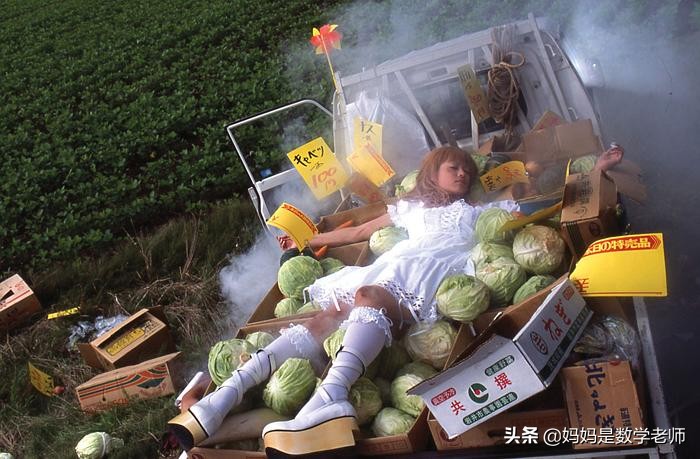 穿盗版lolita裙子上街被骂：到底什么是lo裙？（科普向）