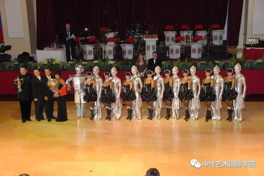 2020年中传艺术国际学院招生公告