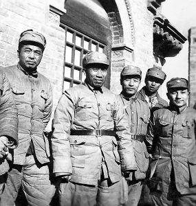 十大元帅1937年谁的级别最高：叶剑英第三，陈毅第九，罗荣桓垫底