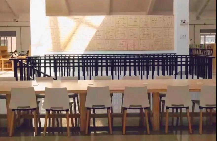 坐拥空调宿舍、电影院、游泳池，还紧邻地铁！陕西这所高校厉害了