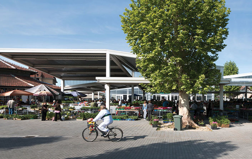 我国“天价学费”的3所大学，其中一所四年学费60万，家长却说值