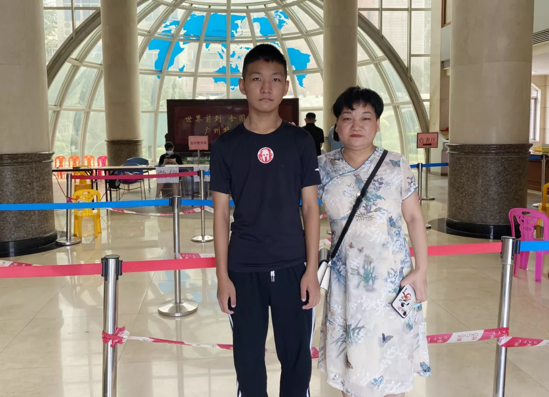 广州市旅游商务职业学校(广州市旅游商务职业学校 高中) 广州市旅游商务职业学校(广州市旅游商务职业学校 高中)