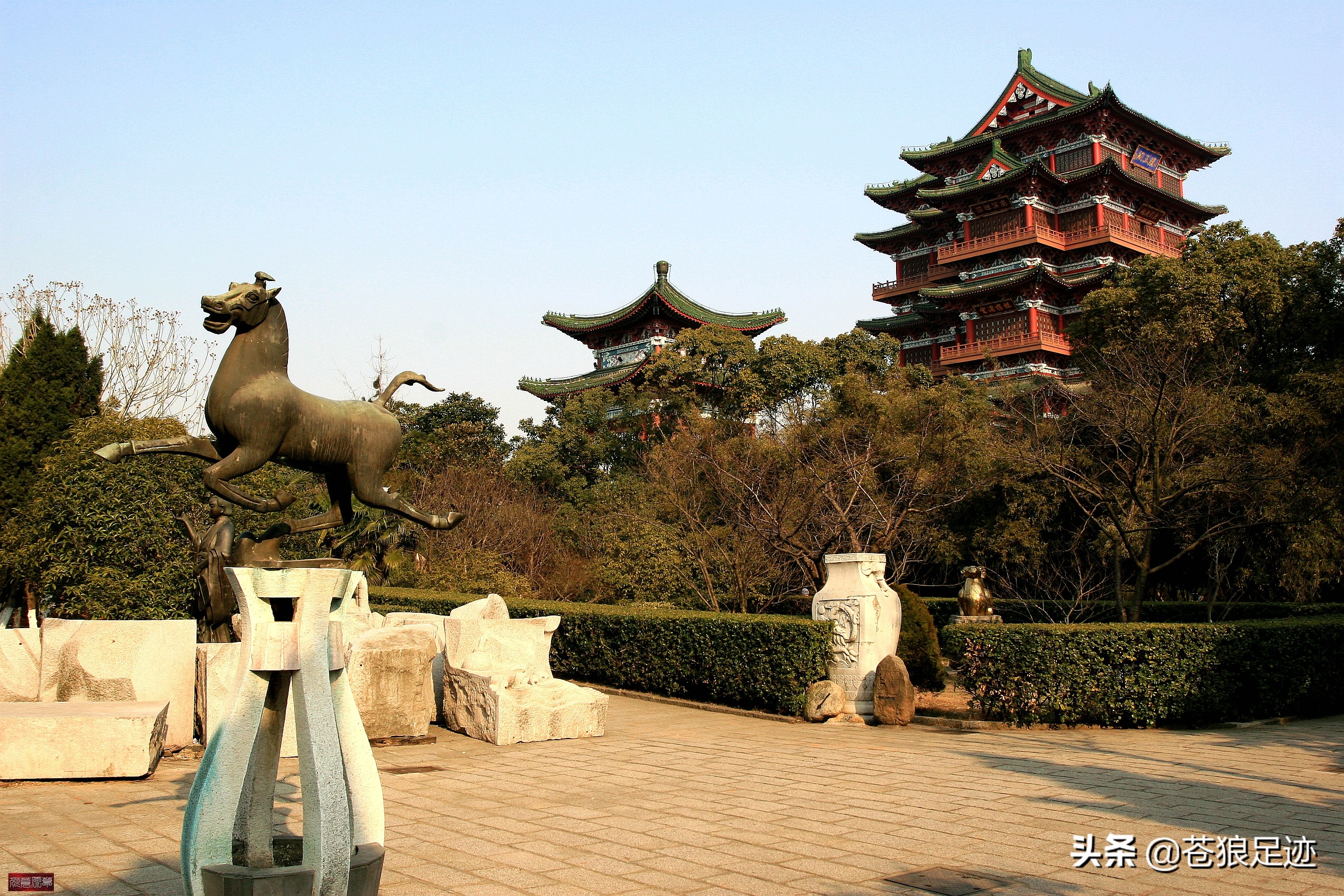 滕王阁在哪个城市哪个省哪个县，滕王阁地址图片介绍