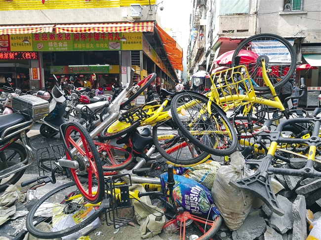 三次创业上市，一个想法就让胡玮炜3年狂赚15亿，李斌究竟多厉害