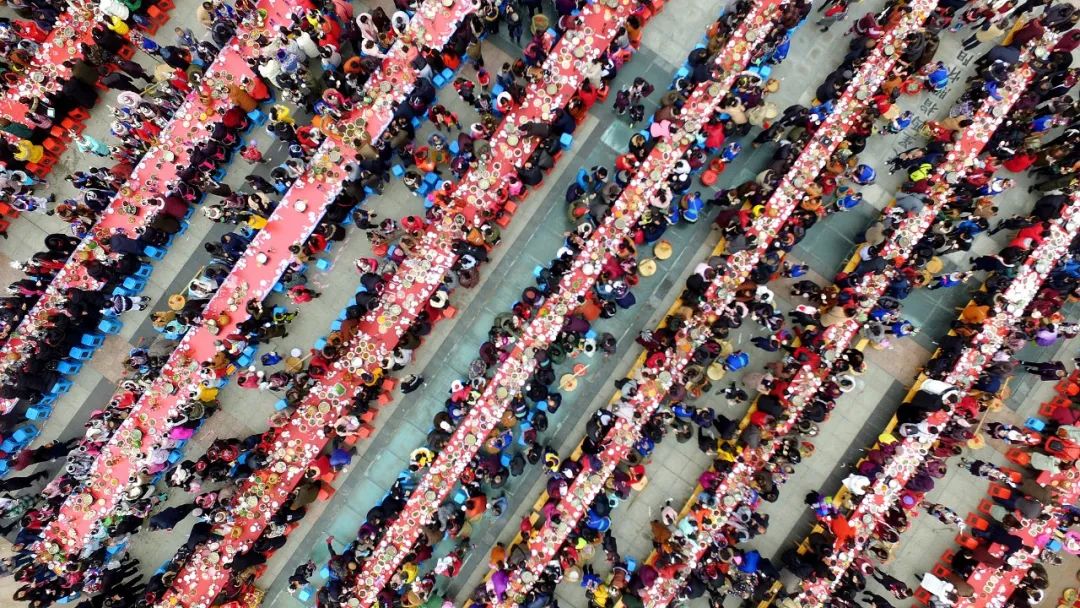 高考经济学：有人赚上百万，有人花几十万