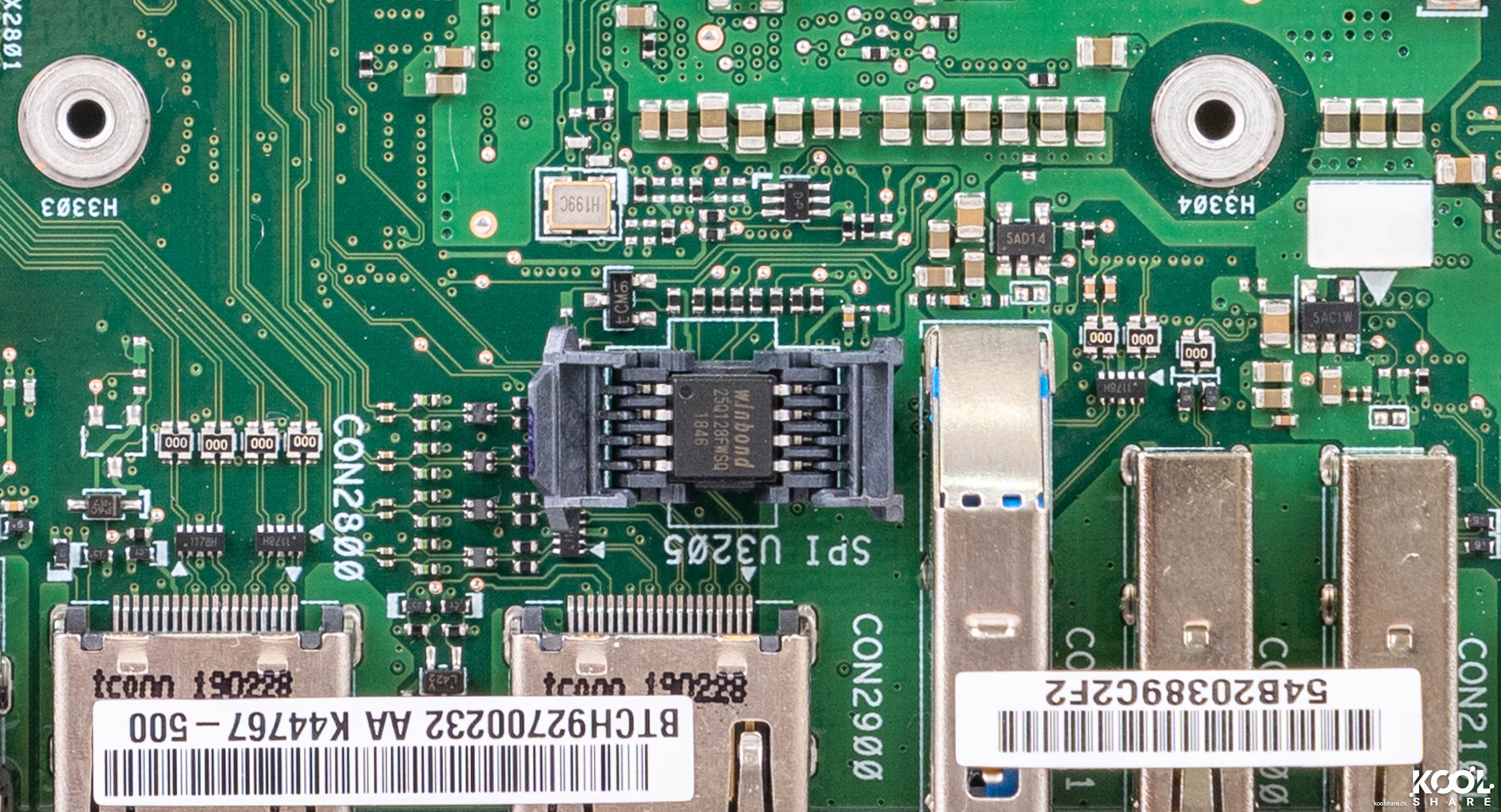 Intel NUC8CHK Chaco Canyon 开箱拆解评测