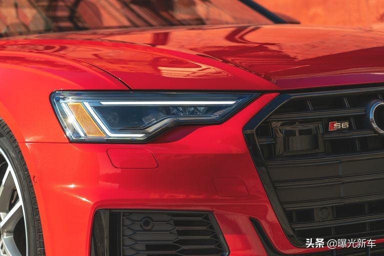 最新「奥迪S6」高级运动轿车，2021款，你爱了吗？