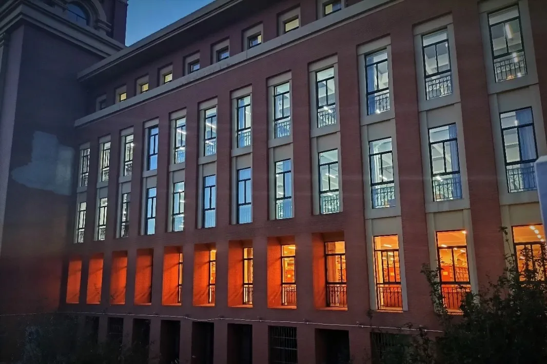 22考研还不知道如何择校？大学最高颜值的图书馆推荐