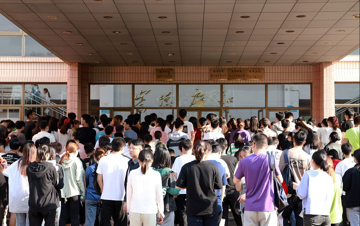 全国大学英语四级（四六级成绩排名）