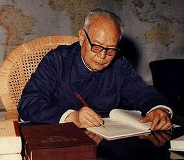 披露：开国将帅元勋们都是如何评价毛主席的？