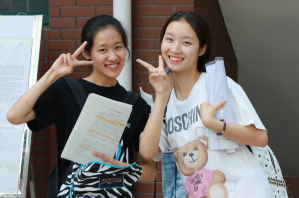 高考“落榜生”迎来好消息，今年依然可以上大学，补救方法很重要