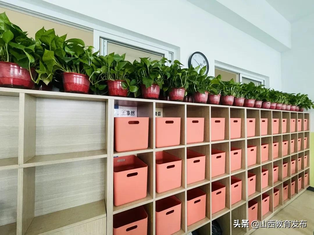 忻州市长征小学西校区开展新学期安全隐患排查及防疫消杀工作