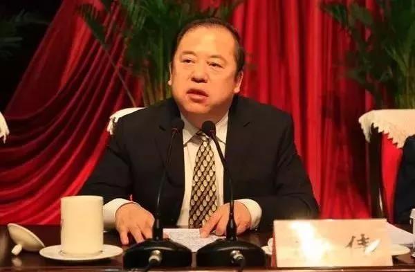 在此工作超40年的厅官，双开通报中首次出现这种说法