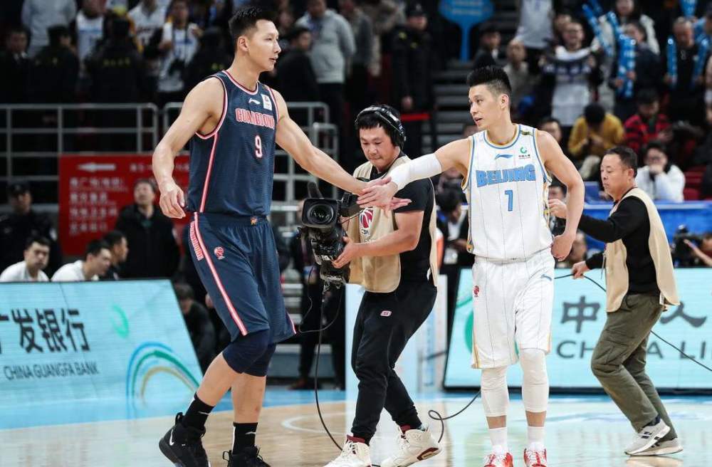 林书豪为什么回不去nba了(林书豪决定重返NBA，逃离CBA只因野蛮防守？名嘴曝真正原因)