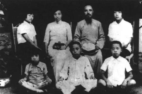 丰子恺自述：涂鸦启蒙、逃学写生，从旧式少爷到漫画鼻祖的诞生