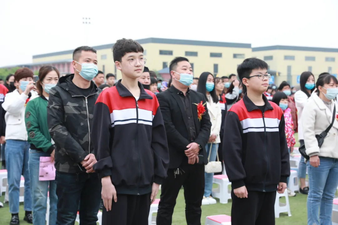 邯郸市开阳中学举办校园开放日，家校共育，感受成长，收获感动