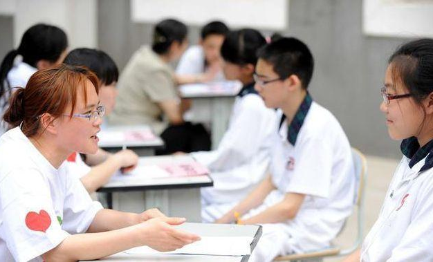 00后感兴趣的理工专业排名，心理学成热门，会计、金融被打入冷宫