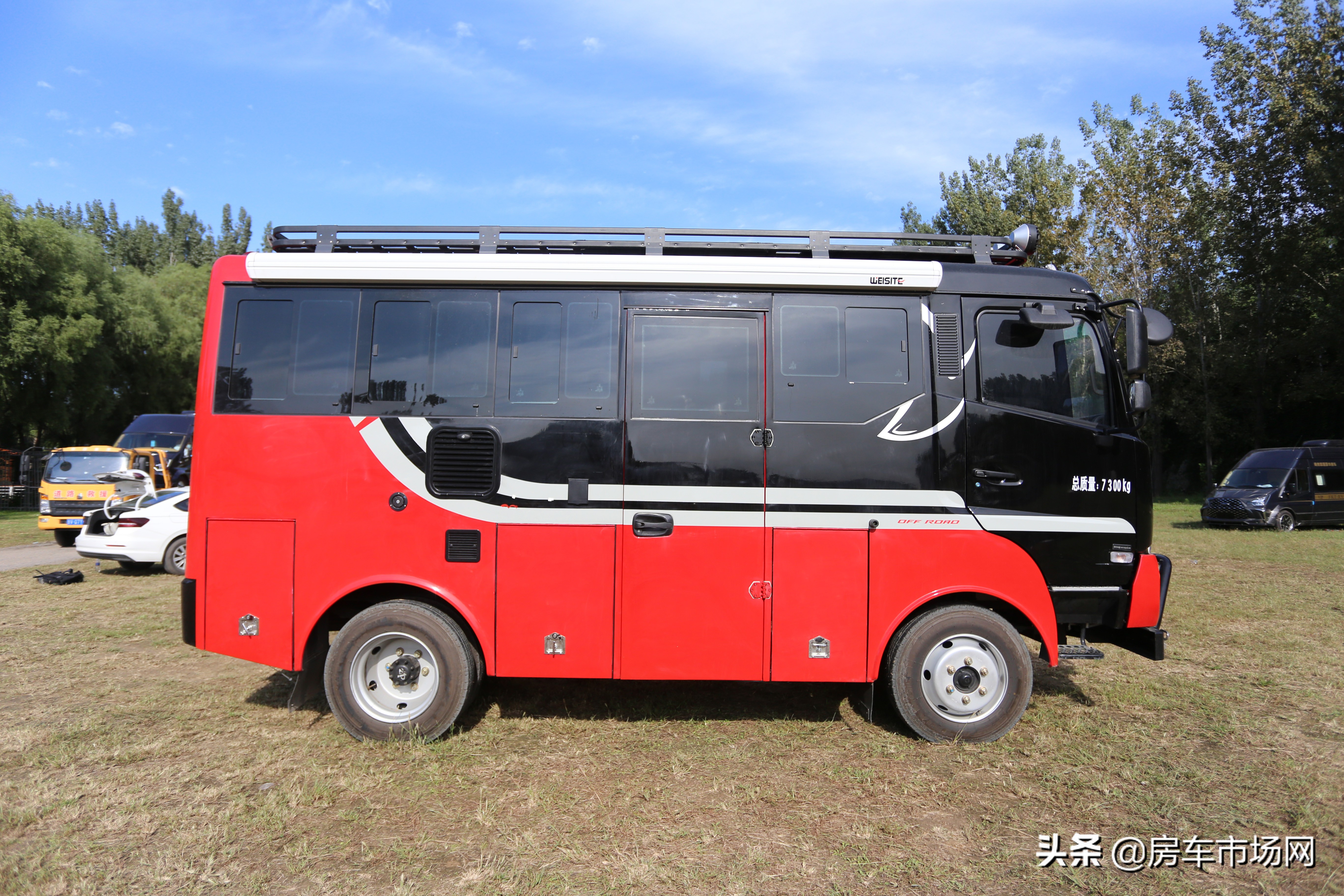 42万东风越野房车，4.1T动力600牛米，前后硬桥带锁可选分时四驱