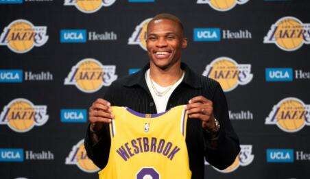 惊天数字！盘点NBA下赛季薪金最高的十大球星：总决赛MVP垫底