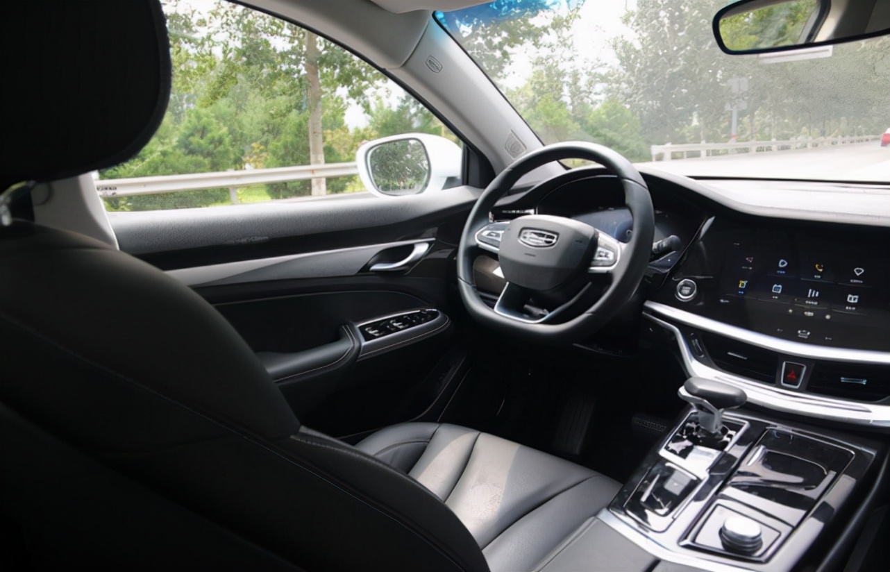 开过朋友的大众速腾，再开吉利博瑞，司机表示差距巨大