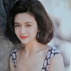 香港那些绝世美女，个个肤白貌美大长腿。有你欣赏的吗？