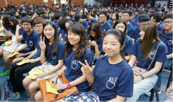 大学班委有哪些职位（大学班级至少有10名班委）