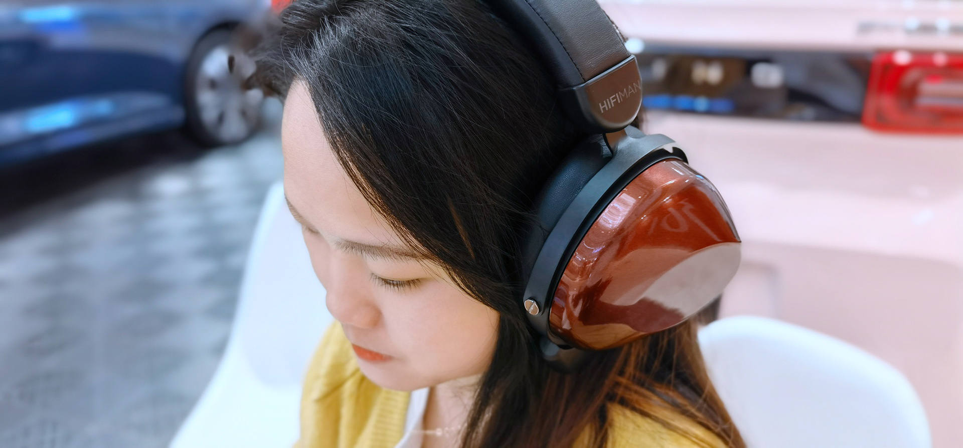 超高性价比享受旗舰好声音，HIFIMAN HE-R9动圈封闭大耳体验