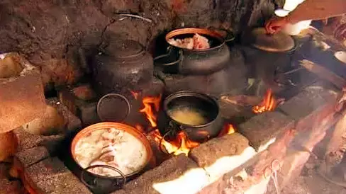 铜锅鱼火锅是什么（延续千年的抚仙湖美食介绍）