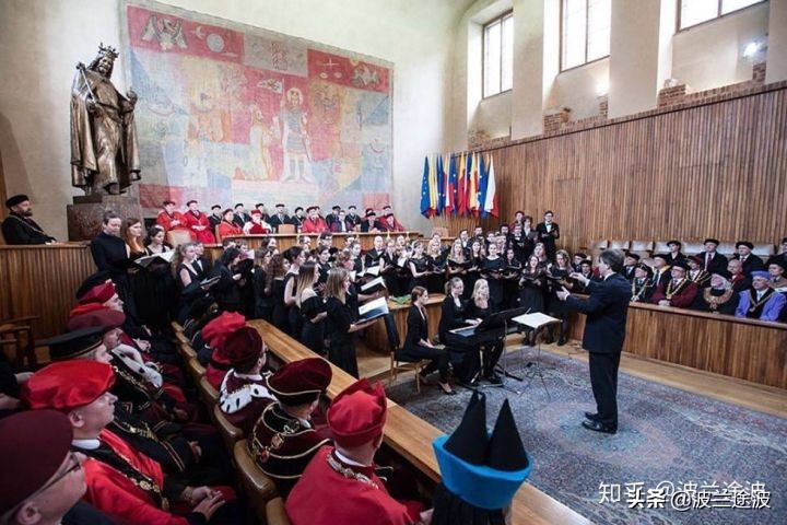 捷克留学 查理大学专业设置与申请解读