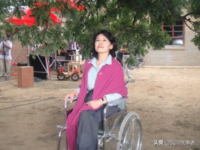 张海迪热爱生命的故事