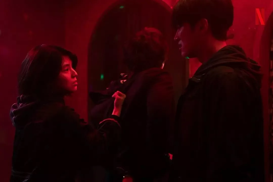 网飞韩剧《我的名字》,韩素希转型力作,全程劲爆无尿点