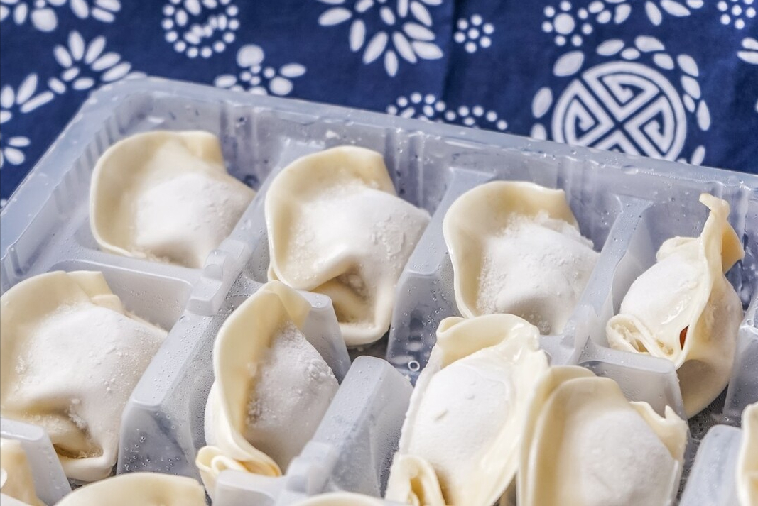 包好的饺子，切忌直接放冰箱，分享详细做法，不开裂不粘连