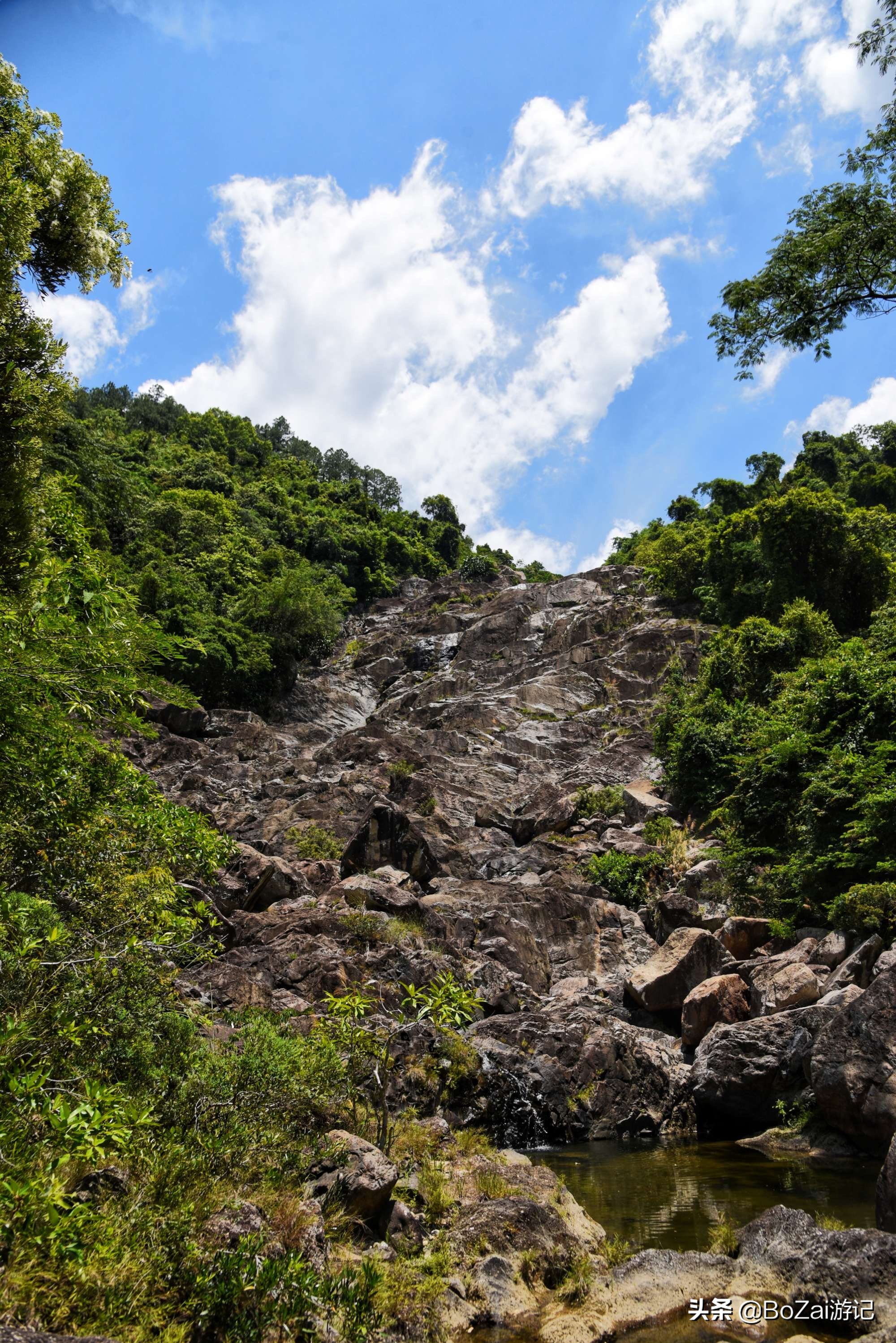 去海南旅游不能错过的10大青山秀水，你最喜欢的是哪个景点？