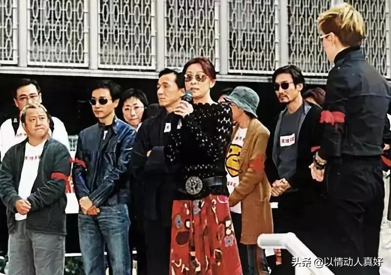 梁朝伟的老婆叫什么(刘嘉玲与梁朝伟相爱33年，为何无儿女？其因警示结婚男女)