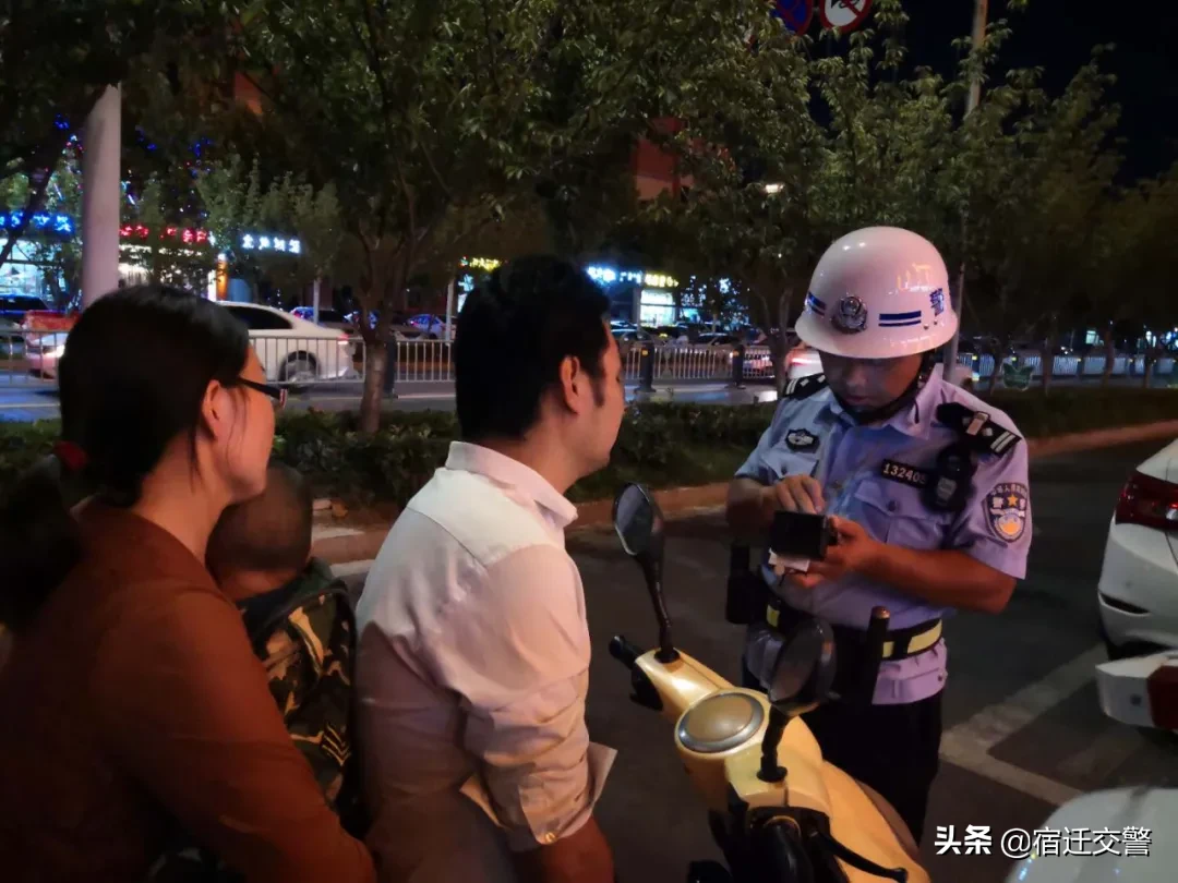 注意了！监控抓拍、夜间突击检查、实名曝光驾乘电动自行车时未戴安全头盔人员