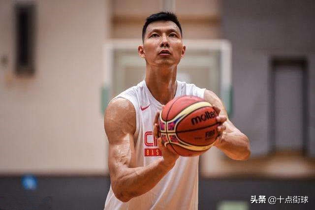 nba特训有哪些(美国科学特训有多强？易建联年过30逆生长，CBA四球员6周变筋肉人)