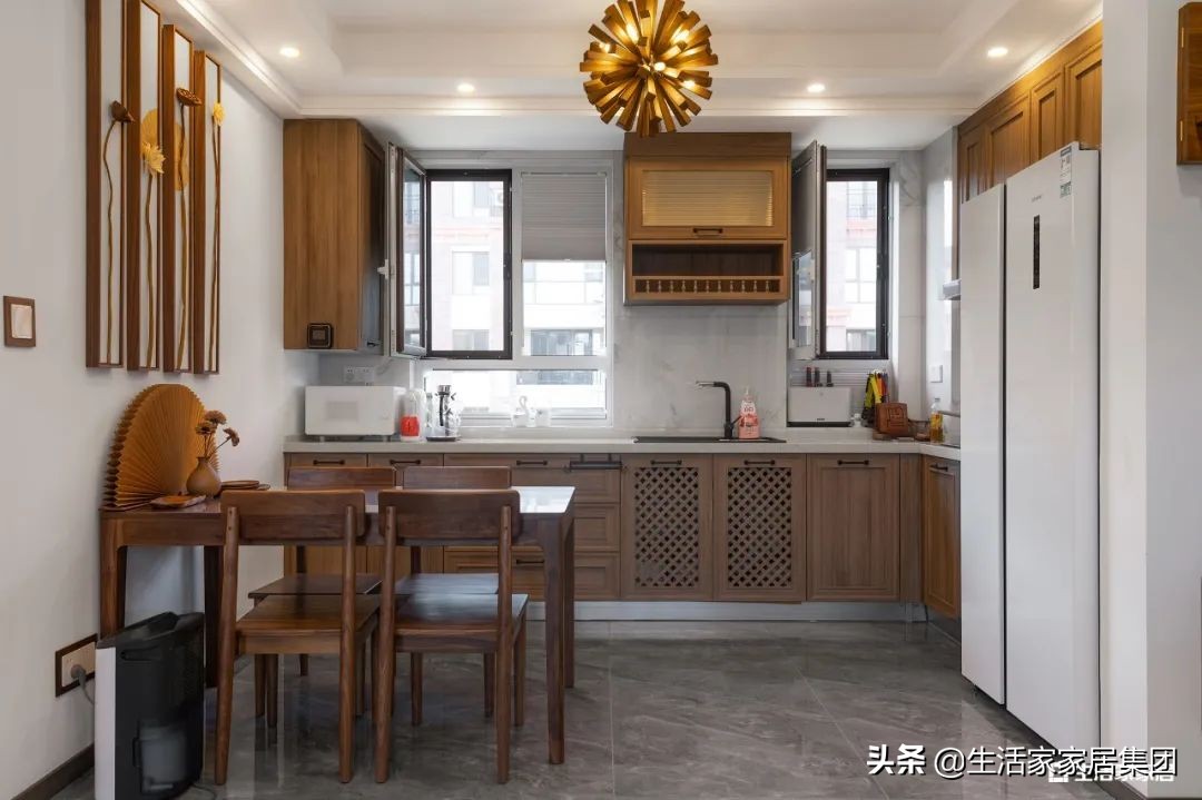 120㎡新中式，开放式书房、厨房更显宽敞，一家三口尽享诗意生活