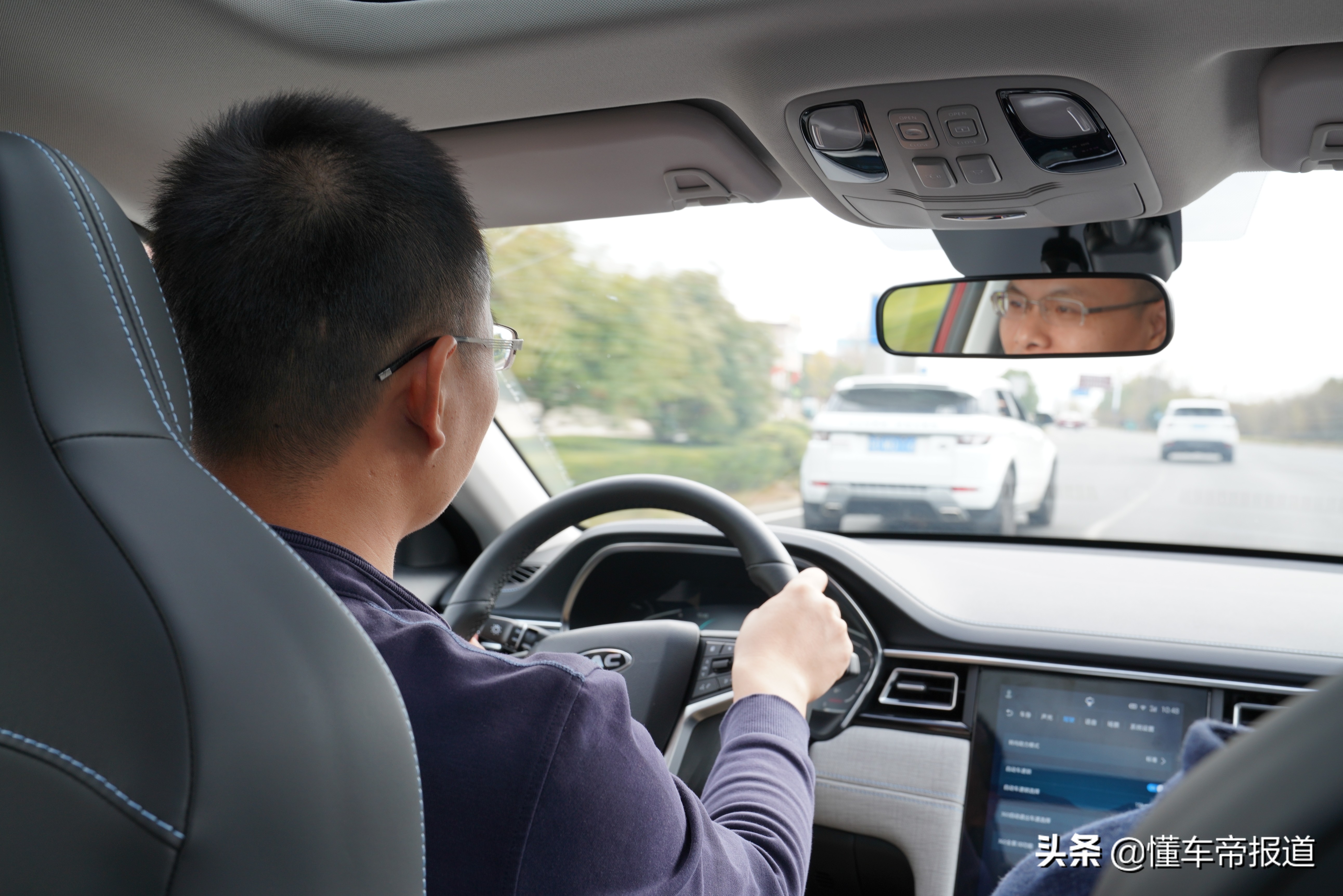 大众生产却对标朗逸，轴距接近B级车！试驾江淮嘉悦A5