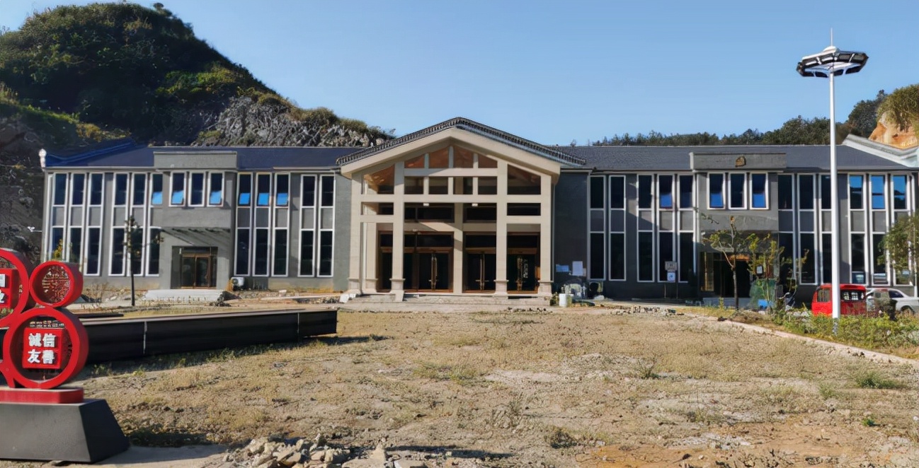 农旅融合促发展 阳新县石下村绣出村民幸福“山居图”