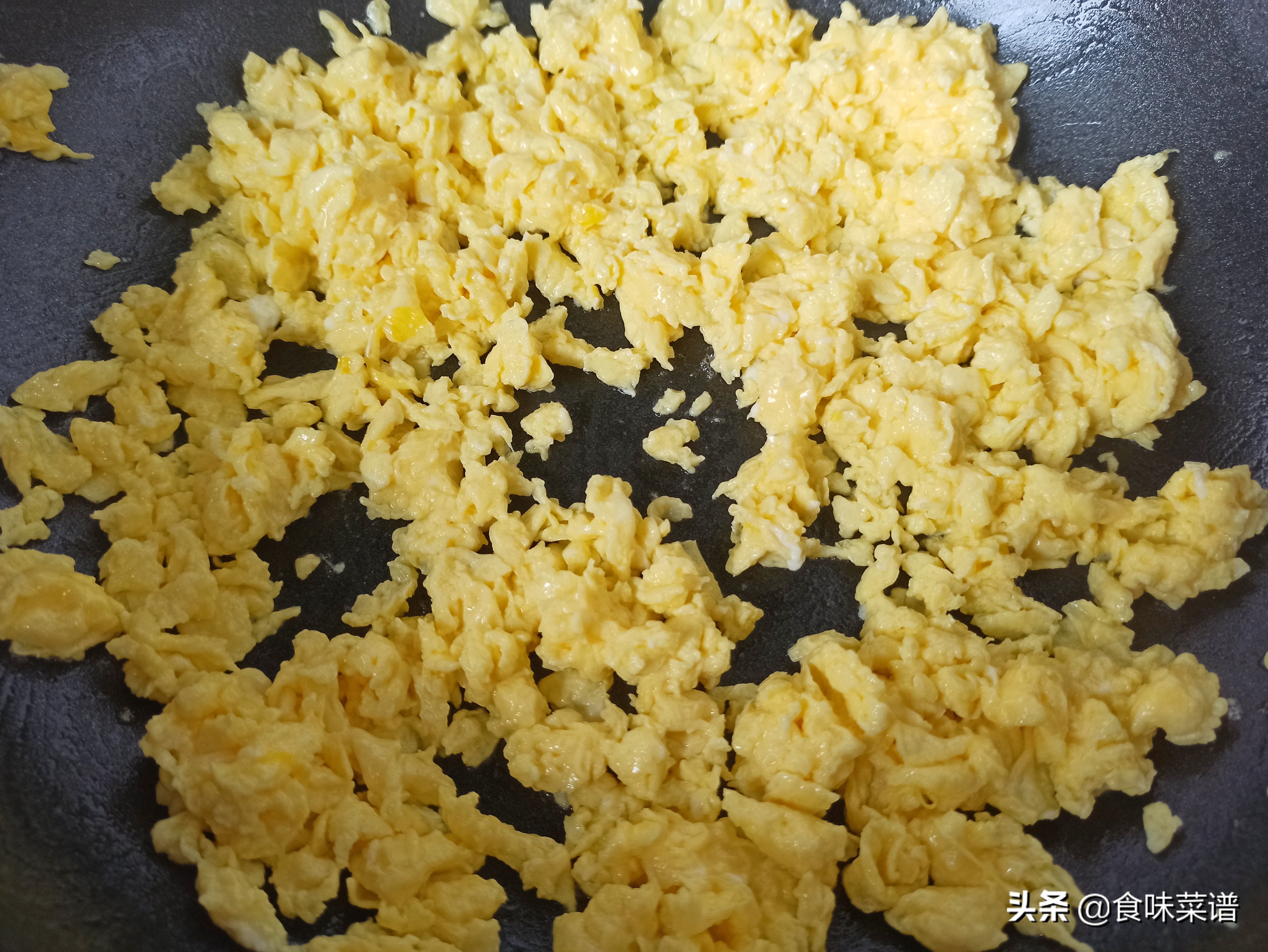胡萝卜包饺子，营养美味又解馋，还能增强免疫力，一次3盘不够吃