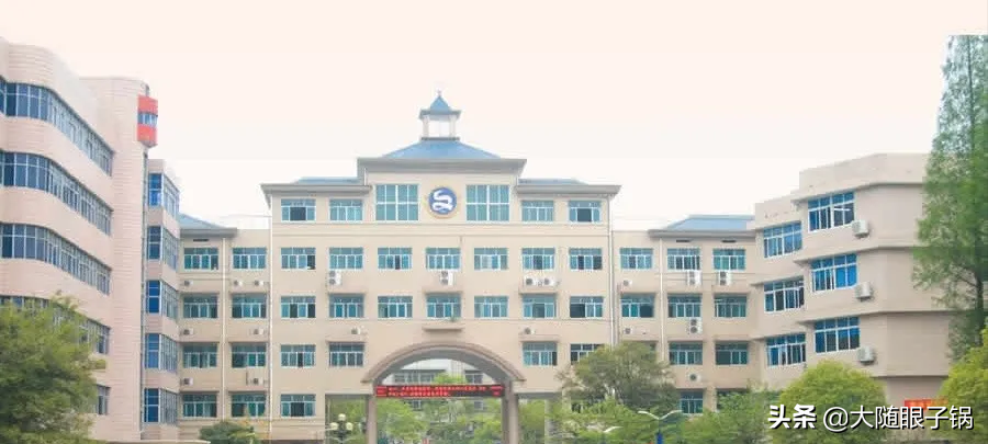 随州最好的高中出炉！“随州一中”PK“随州二中”