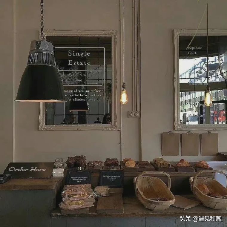 女人不反感你做这四件事，说明你们两个“有戏”，要好好把握