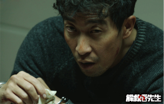 16年前明星绑架案真相：戏里刘德华被绑，戏外张铁林才是目标？