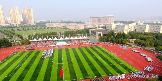 洛阳二外2019年新生国防教育暨入校课程闭营仪式圆满收官