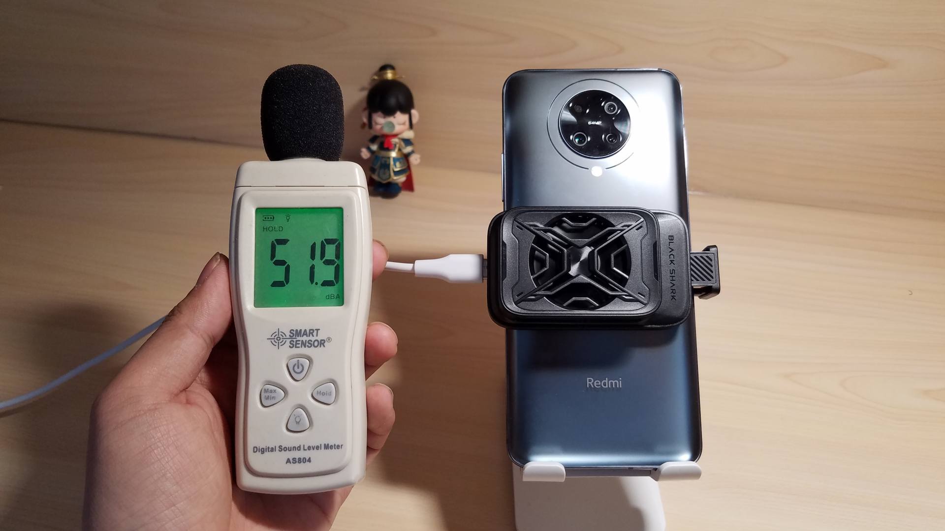 炎夏将至，散热背夹怎么选？自费600大洋告诉你谁是“最强王者”