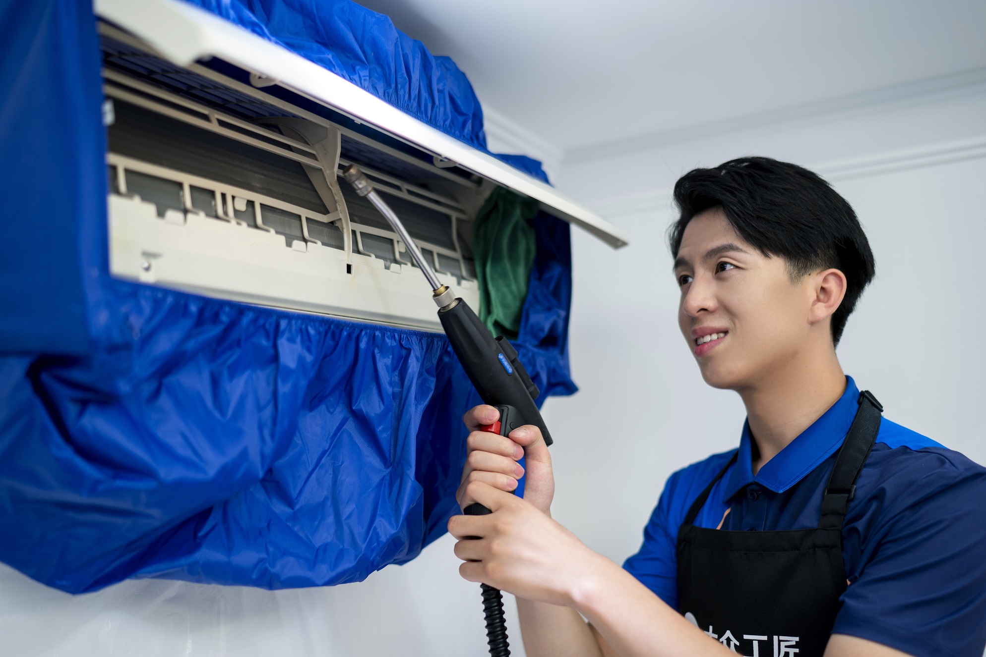 “2小時保潔服務”在深圳熱銷，大眾工匠為用戶提供品質家政服務