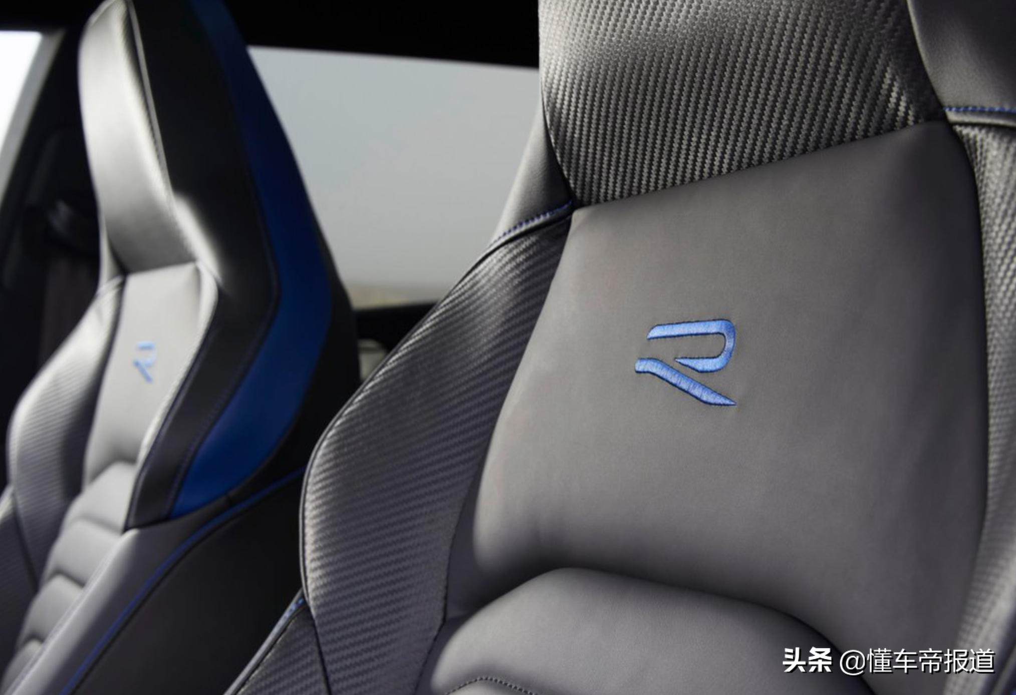 新车 | 信仰升级！大众新CC猎装车R官图发布，320马力4.9秒破百