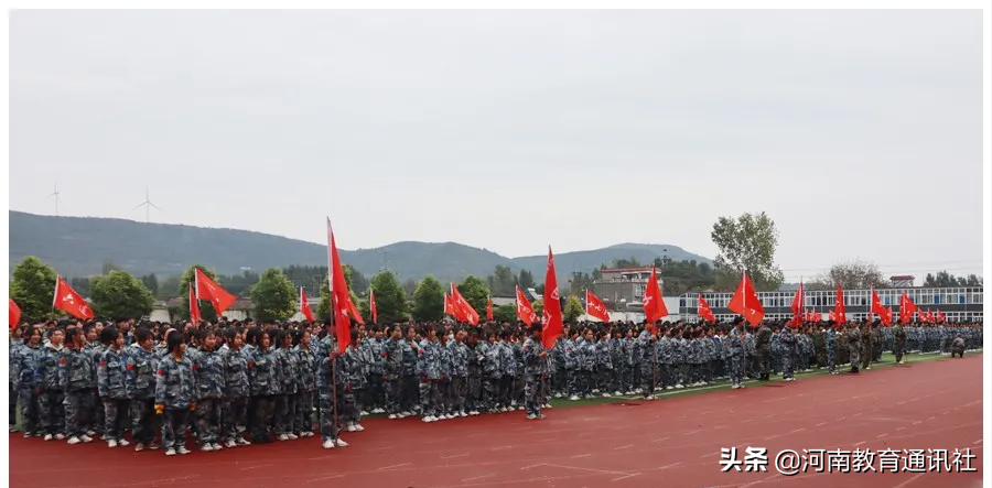 再见了 6天的迷彩青春！河南省医药卫生学校2021级新生军训汇演完美落幕