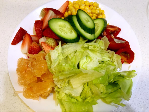 蔬菜水果沙拉（口味酸甜的蔬果沙拉减脂人群放心食用）